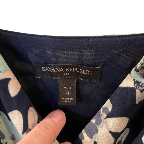 Banana Republic Faux Wrap Maxi Dress Floral Print Navy & Mint Size: 4 Petite - Picture 7 of 12